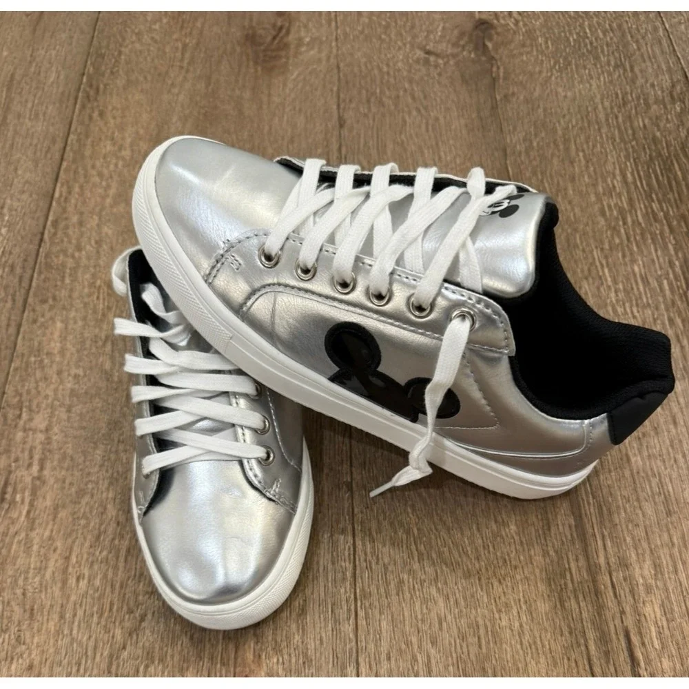 Aldi Disney Mickey Mouse Metallic Silver‎ Black Sneakers Size 8